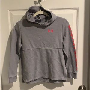 Lightweight hoodie with under armour logo